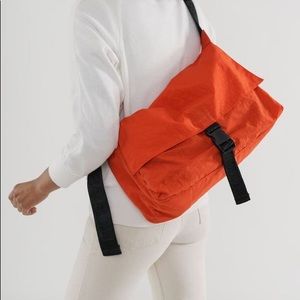 Baggu Sport Messenger Bag